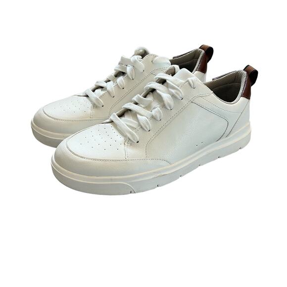 Dr. Scholl's Other - Dr. Scholl’s Catch Thrills white faux leather sneakers